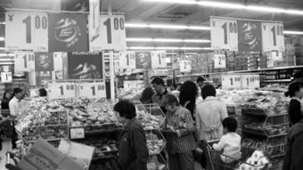 海口 洋超市掀起大降价 1元商品 满天飞